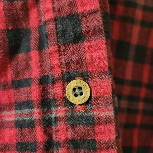 Beaver Canoe Plaid Flanel top - Picture 6 of 7